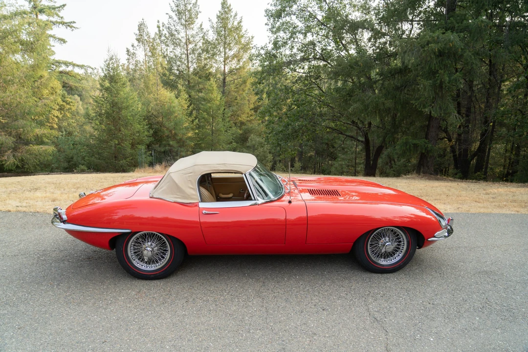 1967 Jaguar E-Type Series 1 - Image 28 of 31
