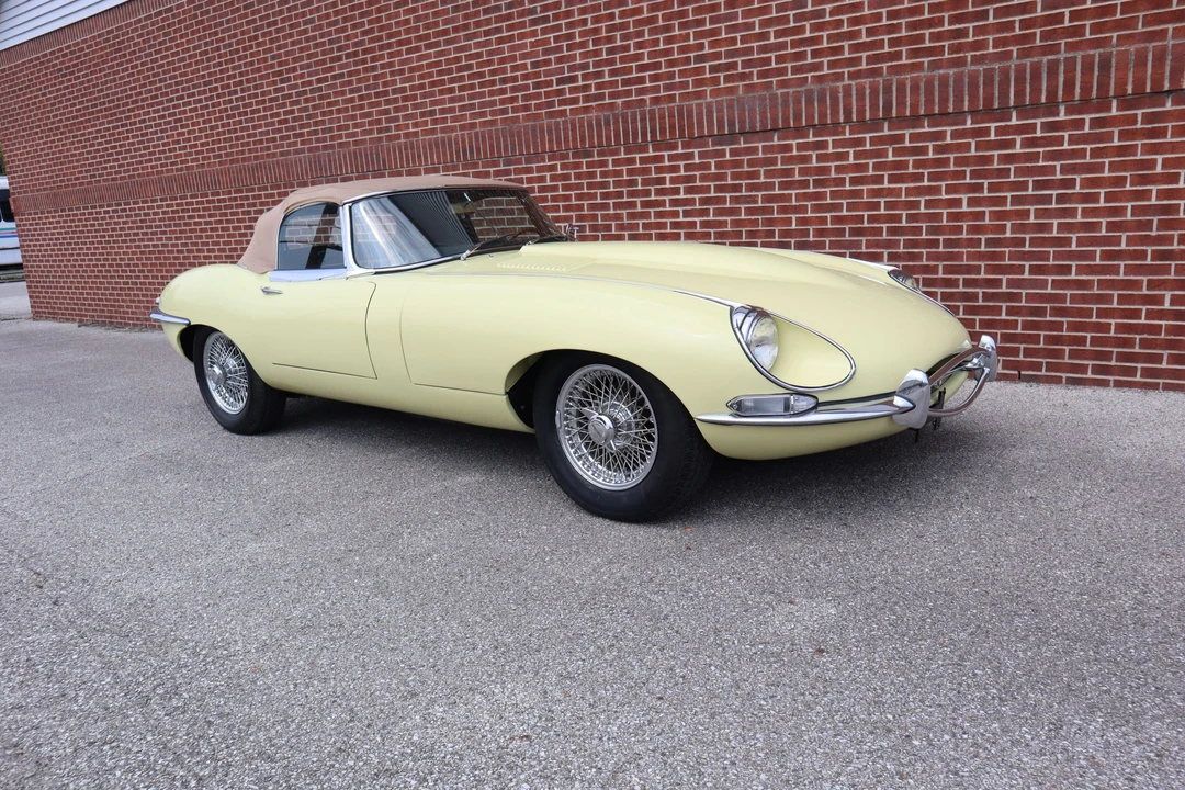 1967 Jaguar E-Type Series 1 - Image 15 of 31