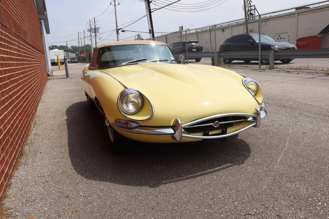 1967 Jaguar E-Type Series 1 - Image 16 of 31