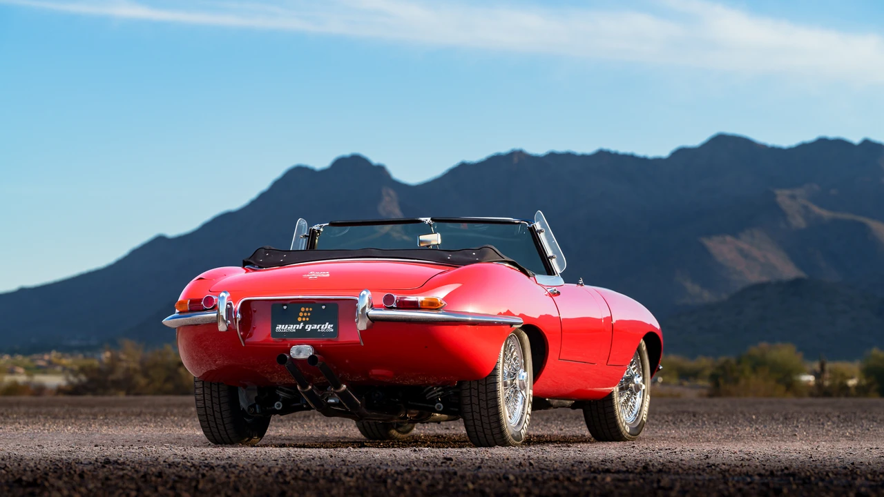 1967 Jaguar E-Type Series 1 - Image 28 of 31