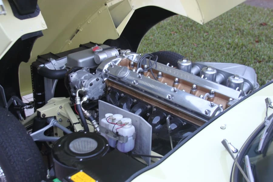1967 Jaguar E-Type Series 1 - Image 6 of 9