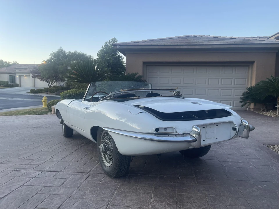 1967 Jaguar E-Type Series 1 - Image 16 of 31