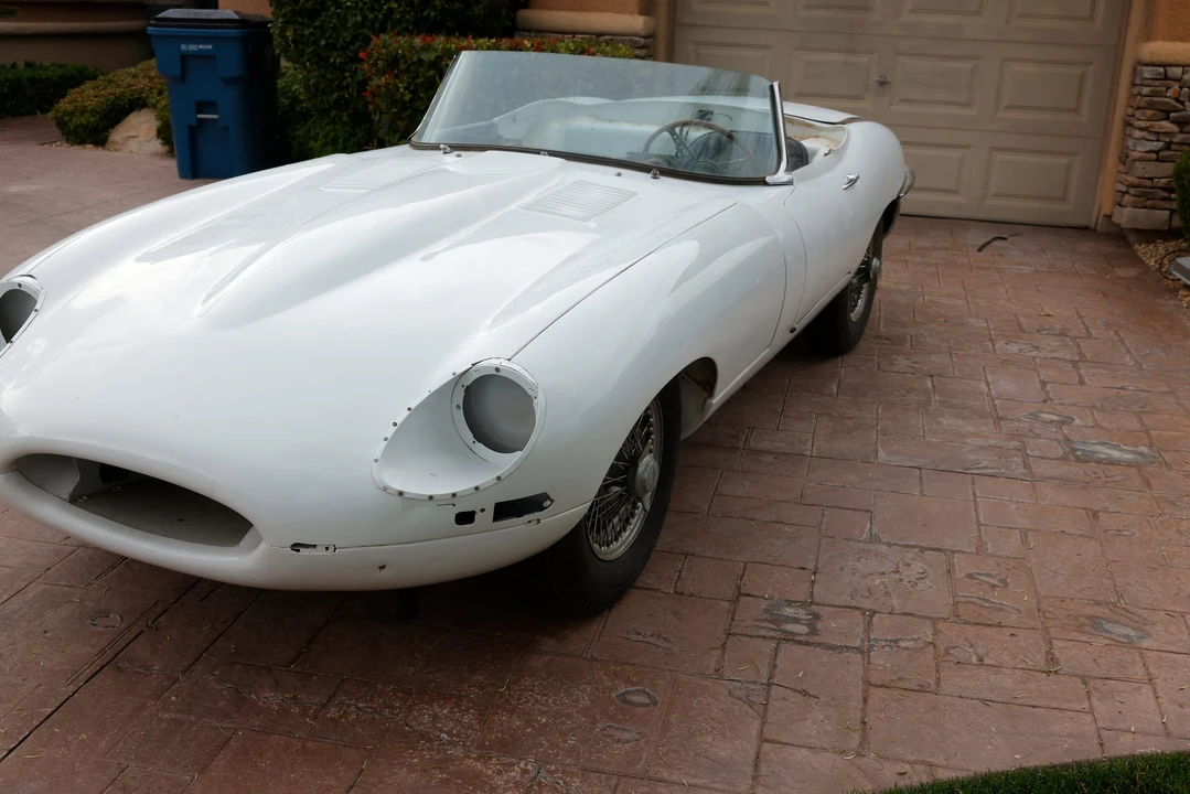 1967 Jaguar E-Type Series 1 - Image 26 of 31
