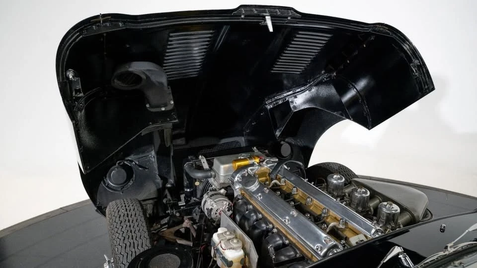 1967 Jaguar E-Type Series 1 - Image 6 of 9