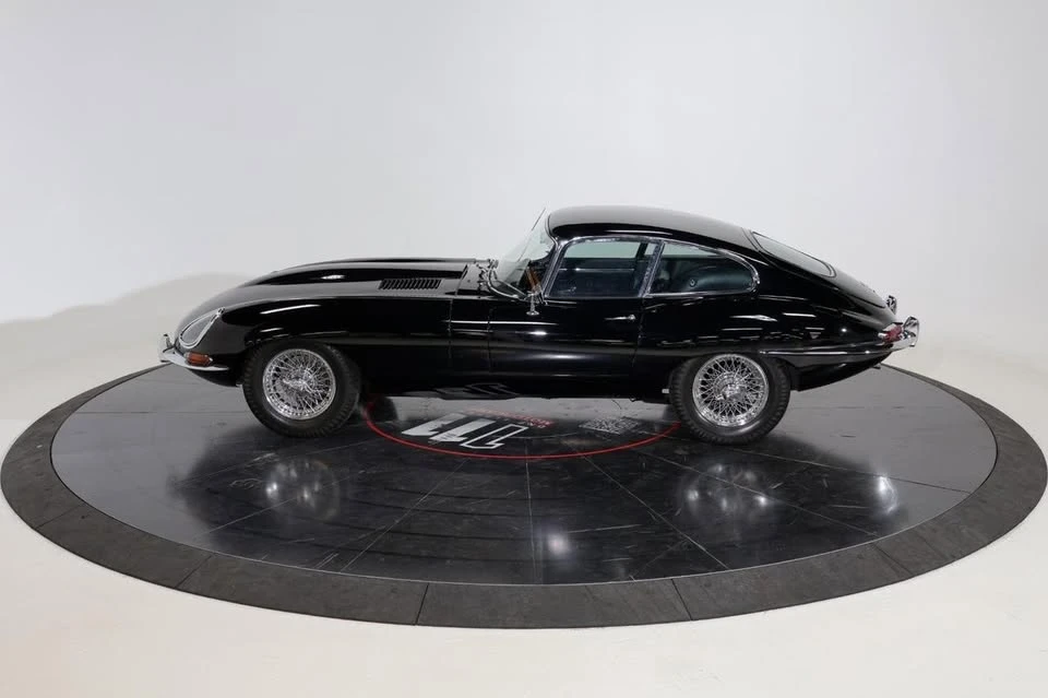 1967 Jaguar E-Type Series 1 - Image 5 of 9