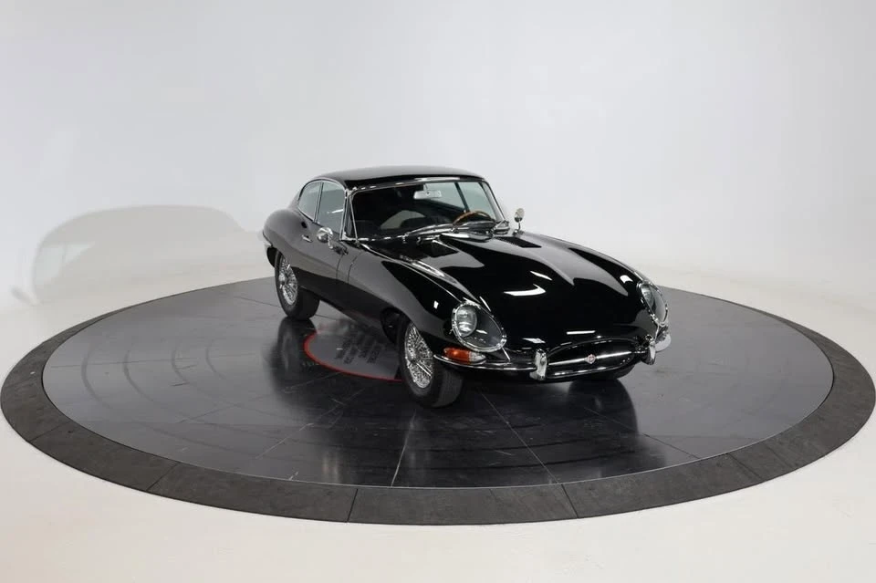 1967 Jaguar E-Type Series 1 - Image 2 of 8