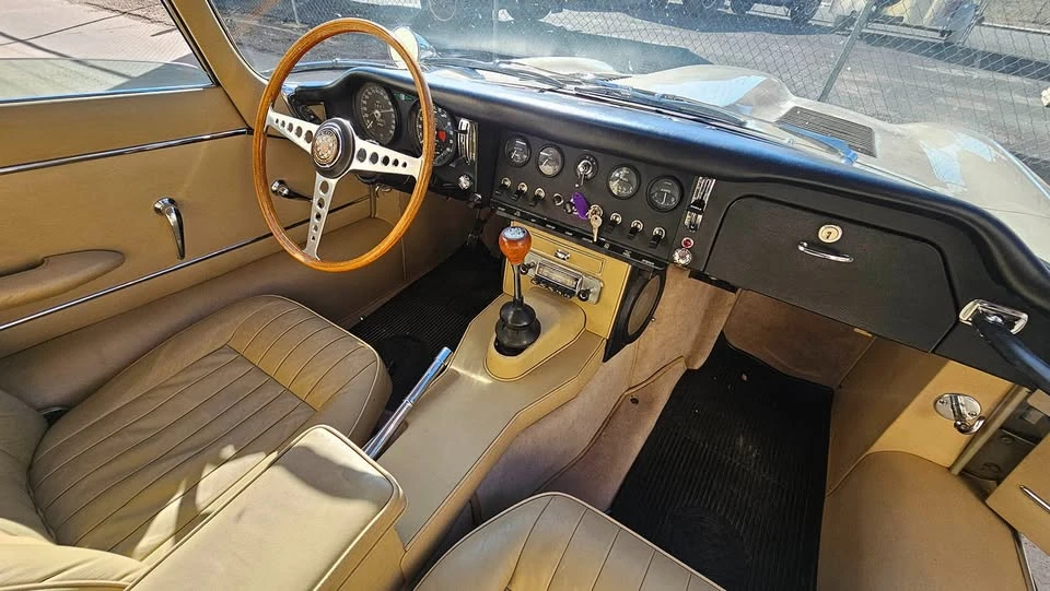 1967 Jaguar E-Type Series 1 - Image 8 of 9