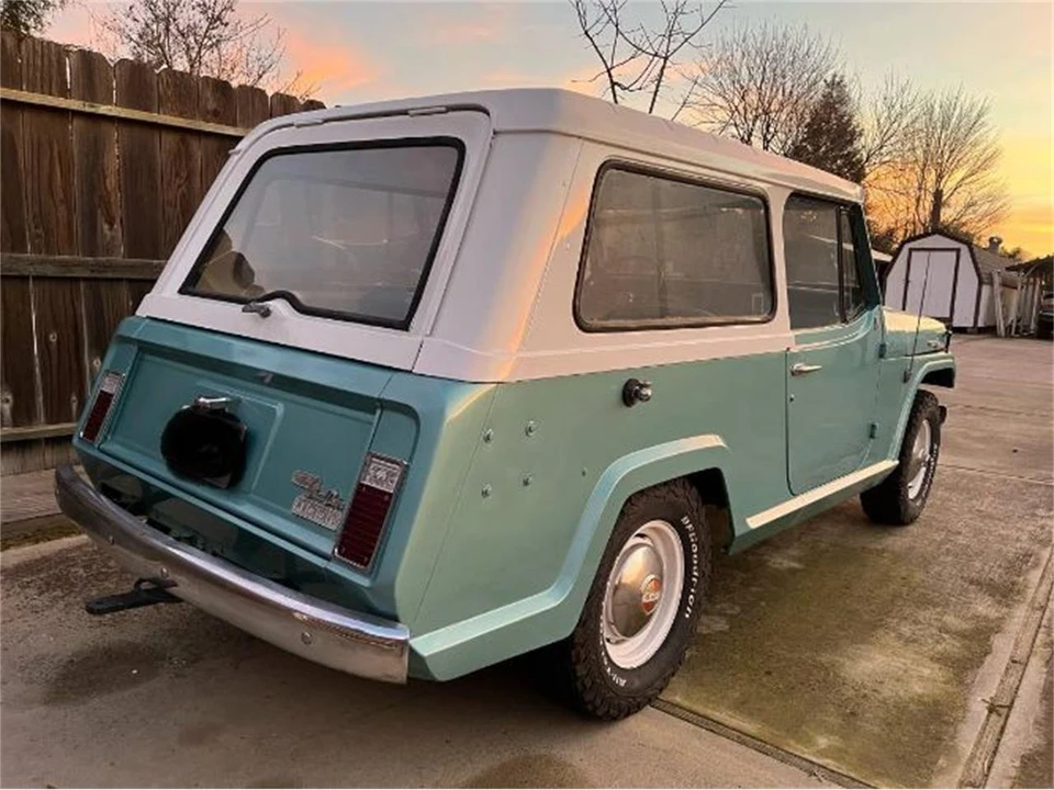 1967 Jeep Jeepster Commando - Image 2 of 15