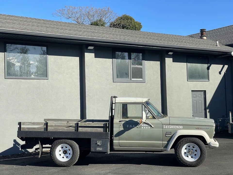 1967 Jeep SJ Gladiator - Image 11 of 31