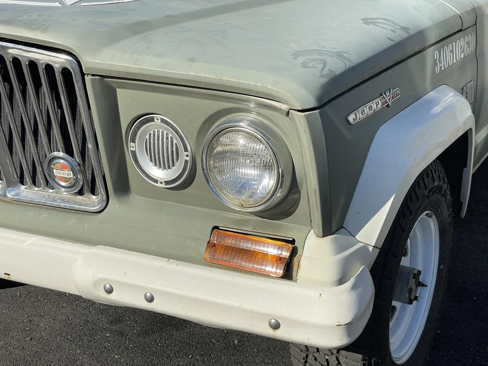 1967 Jeep SJ Gladiator - Image 18 of 31
