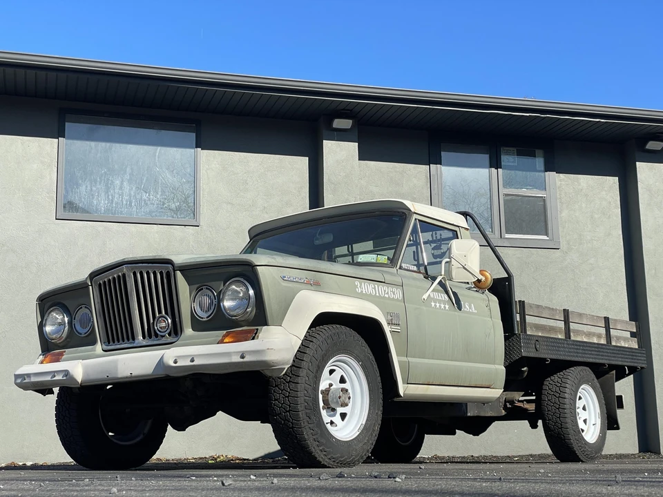 1967 Jeep SJ Gladiator - Image 4 of 31