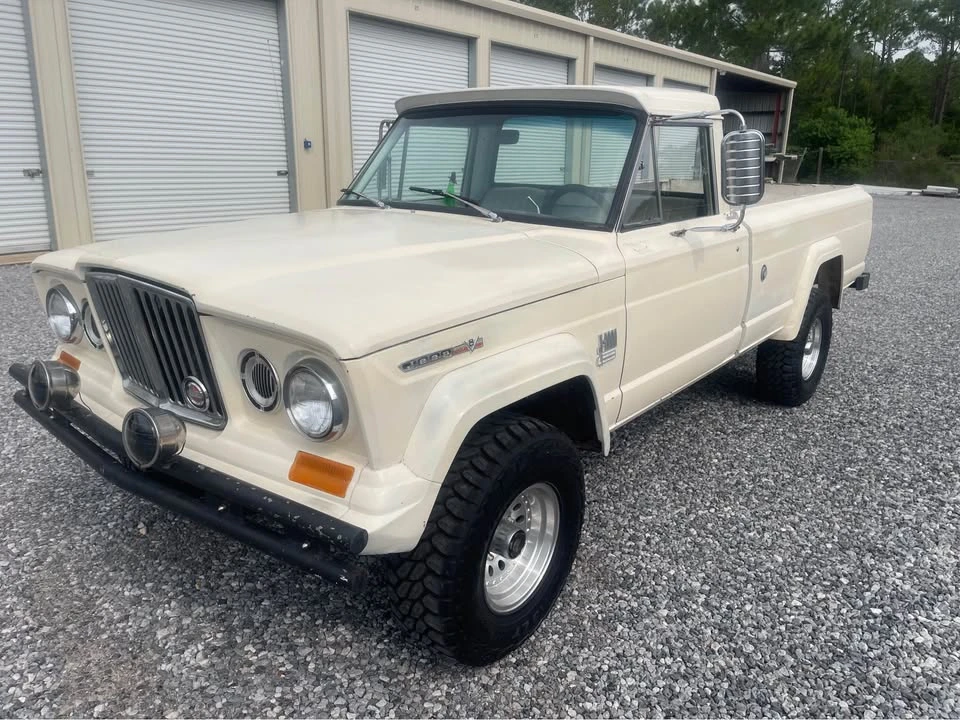 1967 Jeep SJ Gladiator - Image 3 of 7