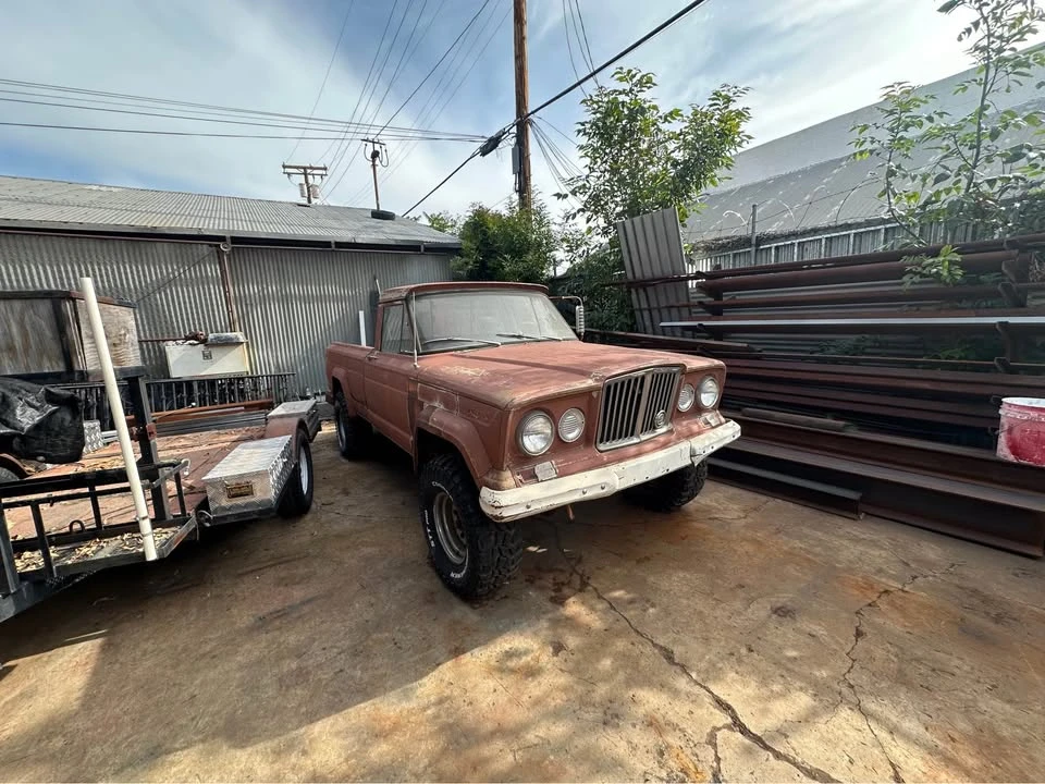 1967 Jeep SJ Gladiator - Image 4 of 9