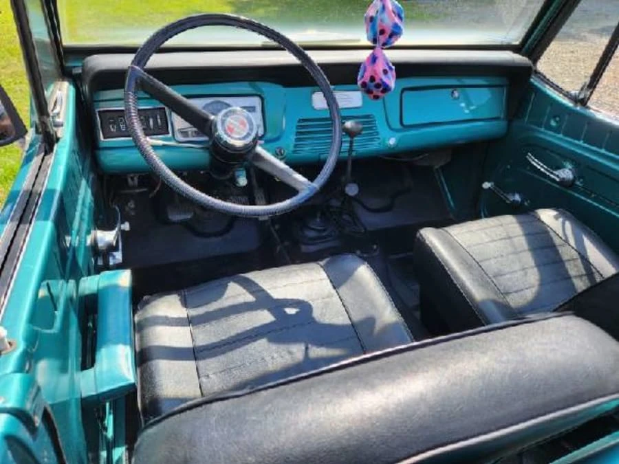 1967 Jeep Jeepster Commando - Image 27 of 29