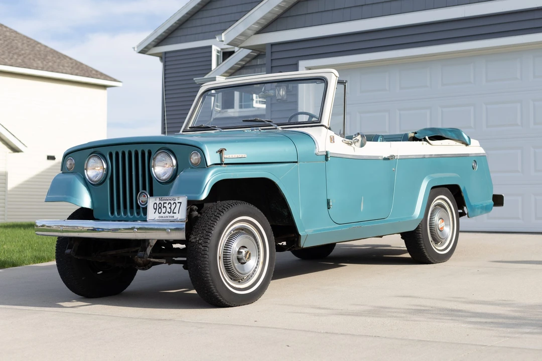 1967 Jeep Jeepster Commando - Image 2 of 31