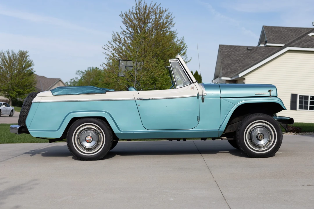 1967 Jeep Jeepster Commando - Image 5 of 31