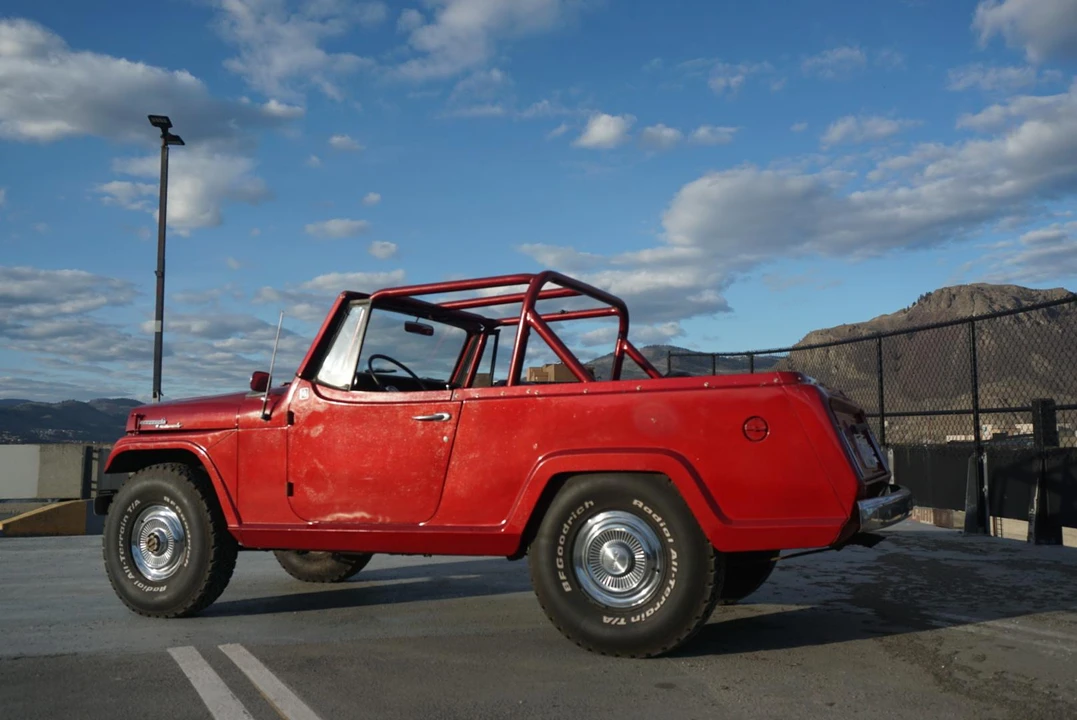 1967 Jeep Jeepster Commando - Image 10 of 31