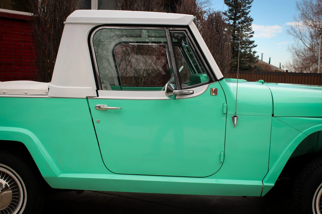 1967 Jeep Jeepster Commando - Image 14 of 31