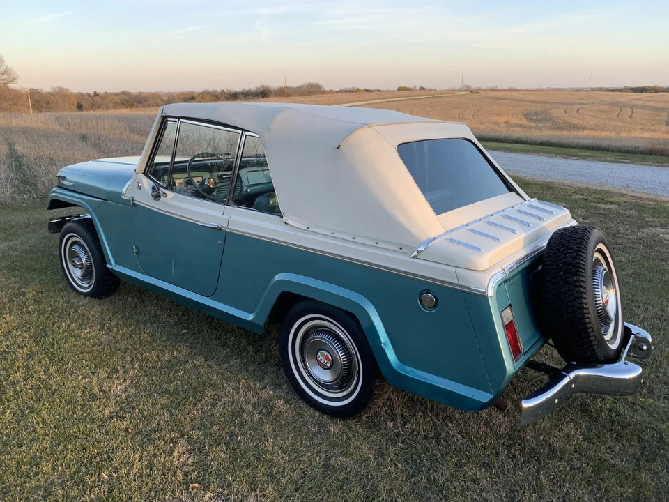 1967 Jeep Jeepster Commando - Image 3 of 31