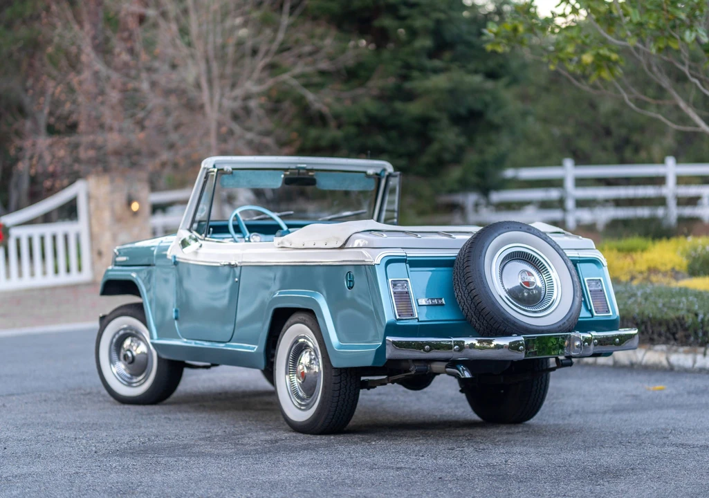 1967 Jeep Jeepster Commando - Image 15 of 31