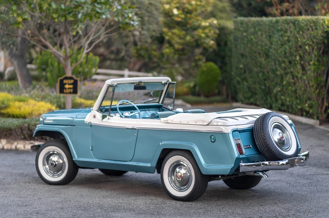 1967 Jeep Jeepster Commando - Image 9 of 31