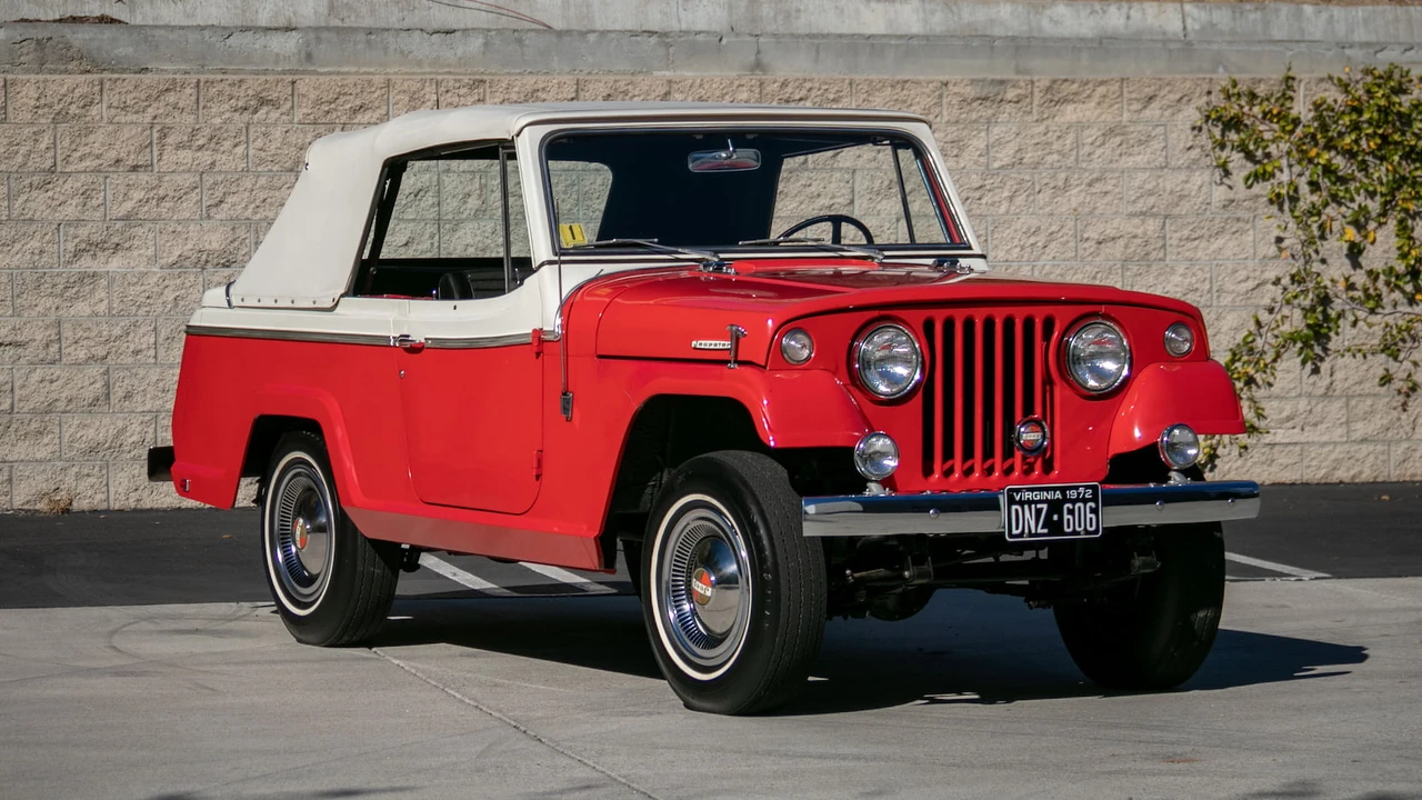 1967 Jeep Jeepster Commando - Image 12 of 18