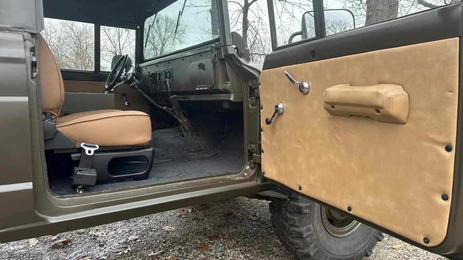 1967 Jeep SJ Gladiator - Image 29 of 31