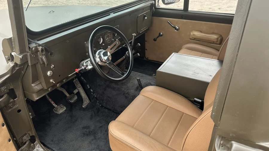 1967 Jeep SJ Gladiator - Image 25 of 31