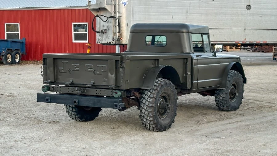 1967 Jeep SJ Gladiator - Image 3 of 31