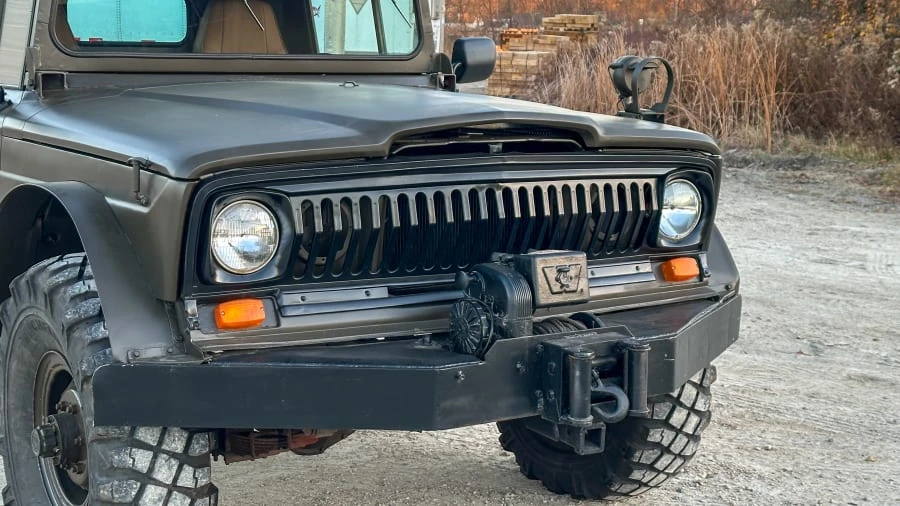 1967 Jeep SJ Gladiator - Image 15 of 31