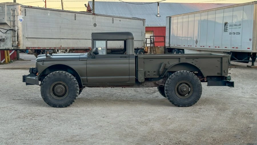 1967 Jeep SJ Gladiator - Image 2 of 31