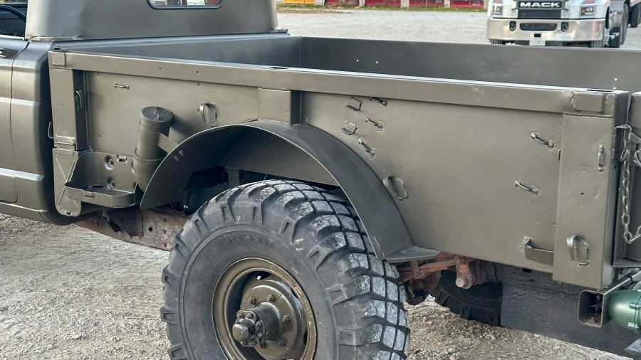 1967 Jeep SJ Gladiator - Image 16 of 31