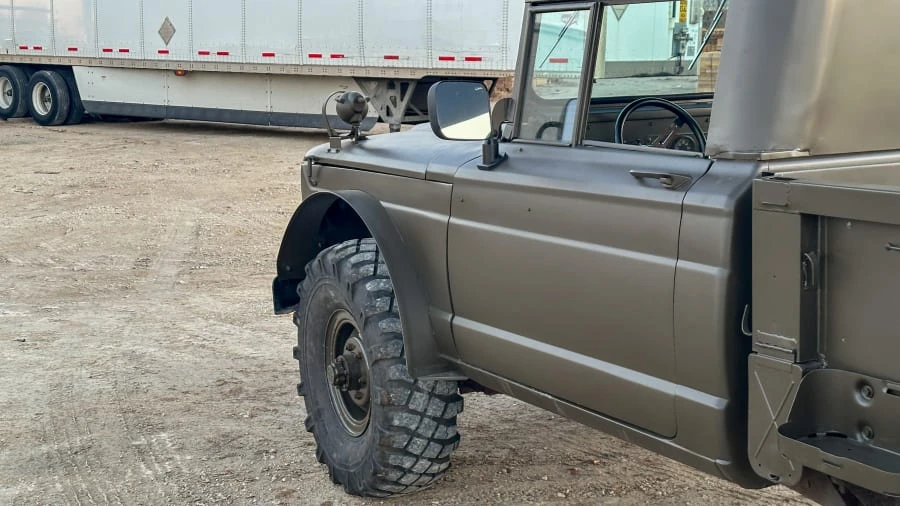 1967 Jeep SJ Gladiator - Image 17 of 31