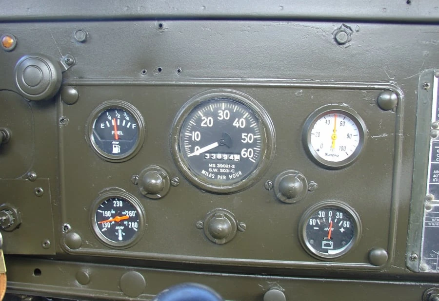1967 Jeep SJ Gladiator - Image 6 of 11