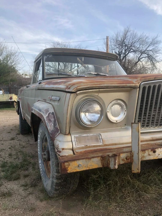 1967 Jeep SJ Gladiator - Image 2 of 12