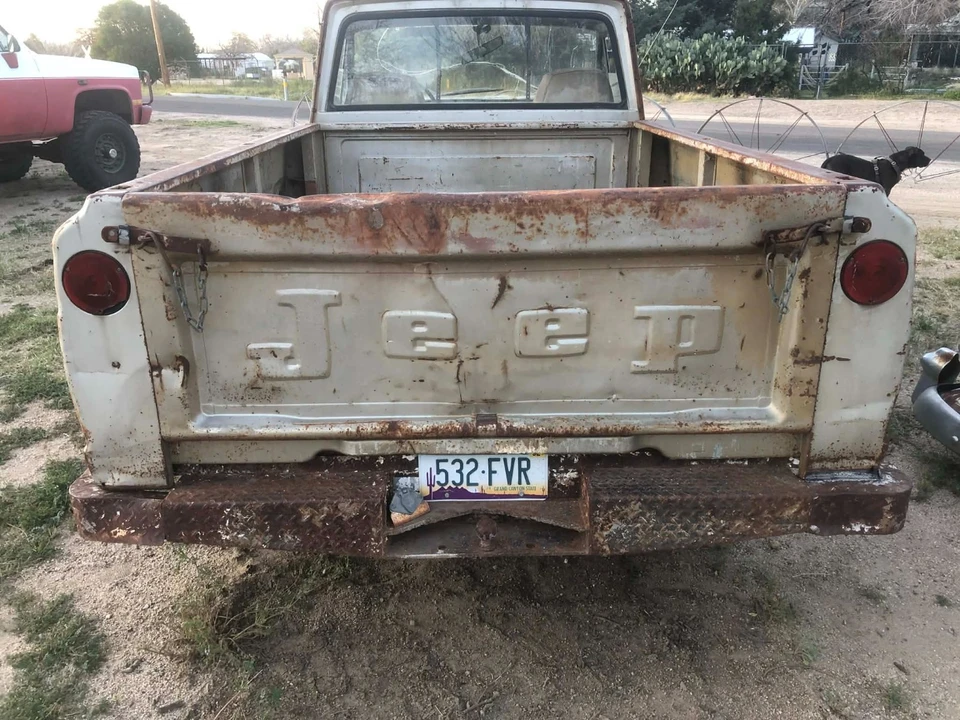 1967 Jeep SJ Gladiator - Image 7 of 12