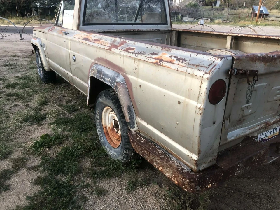 1967 Jeep SJ Gladiator - Image 6 of 12