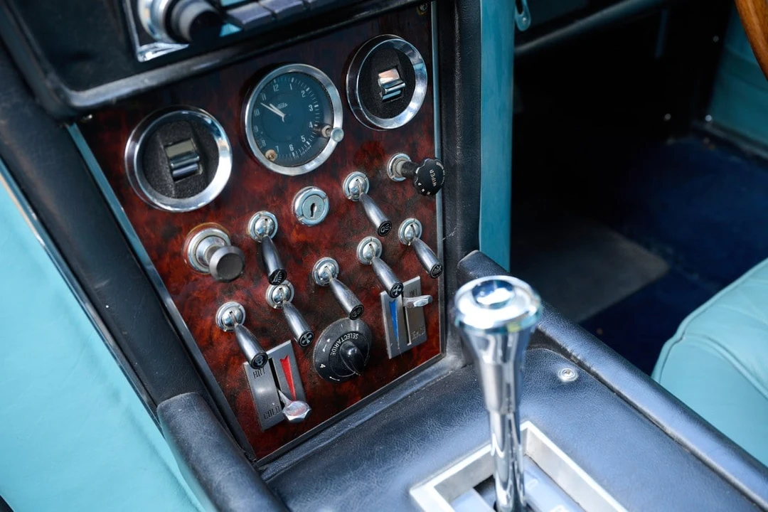 1967 Jensen Interceptor - Image 24 of 30