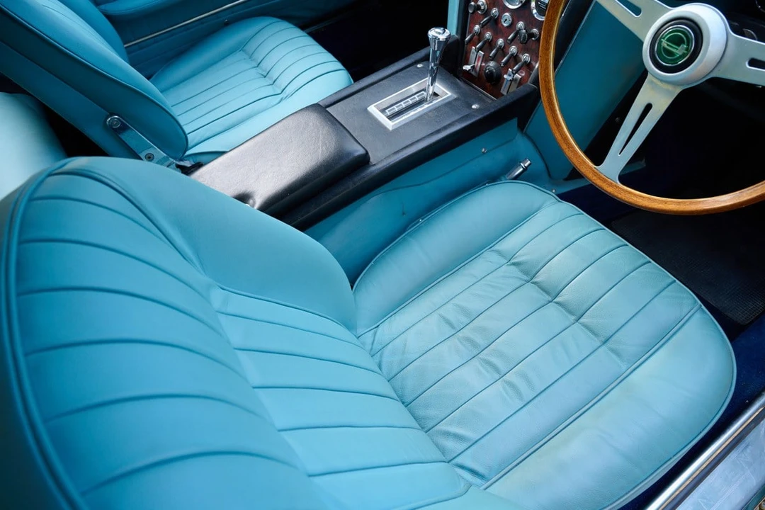 1967 Jensen Interceptor - Image 29 of 30