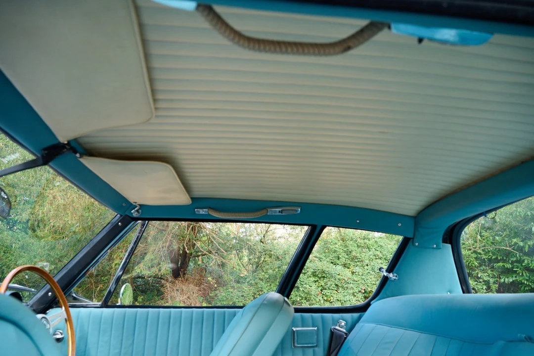 1967 Jensen Interceptor - Image 26 of 30