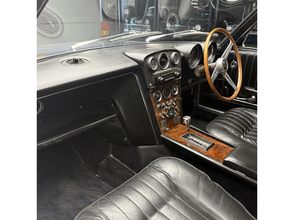 1967 Jensen Interceptor - Image 17 of 31