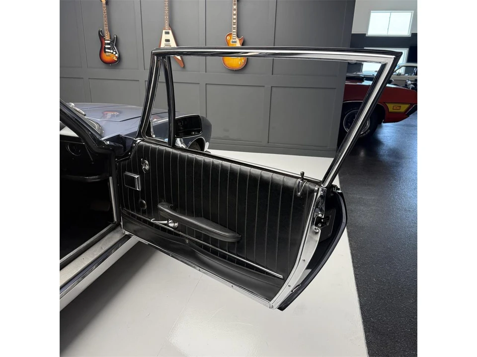 1967 Jensen Interceptor - Image 20 of 31
