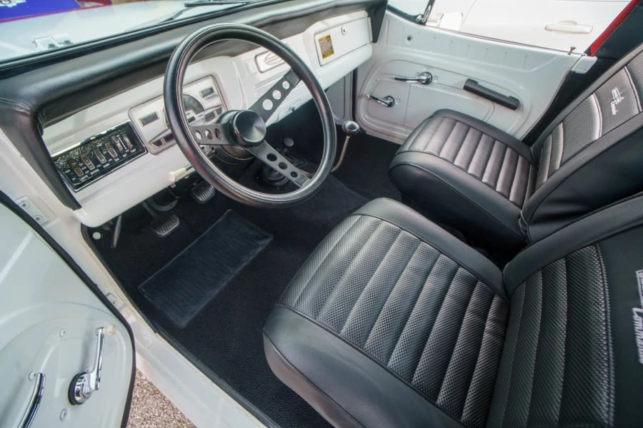 1967 Kaiser - Image 12 of 20