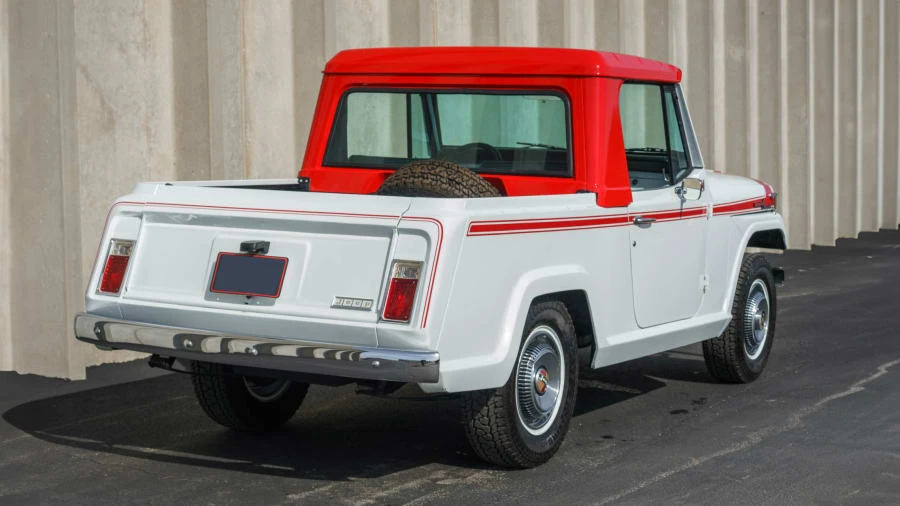 1967 Kaiser - Image 3 of 20