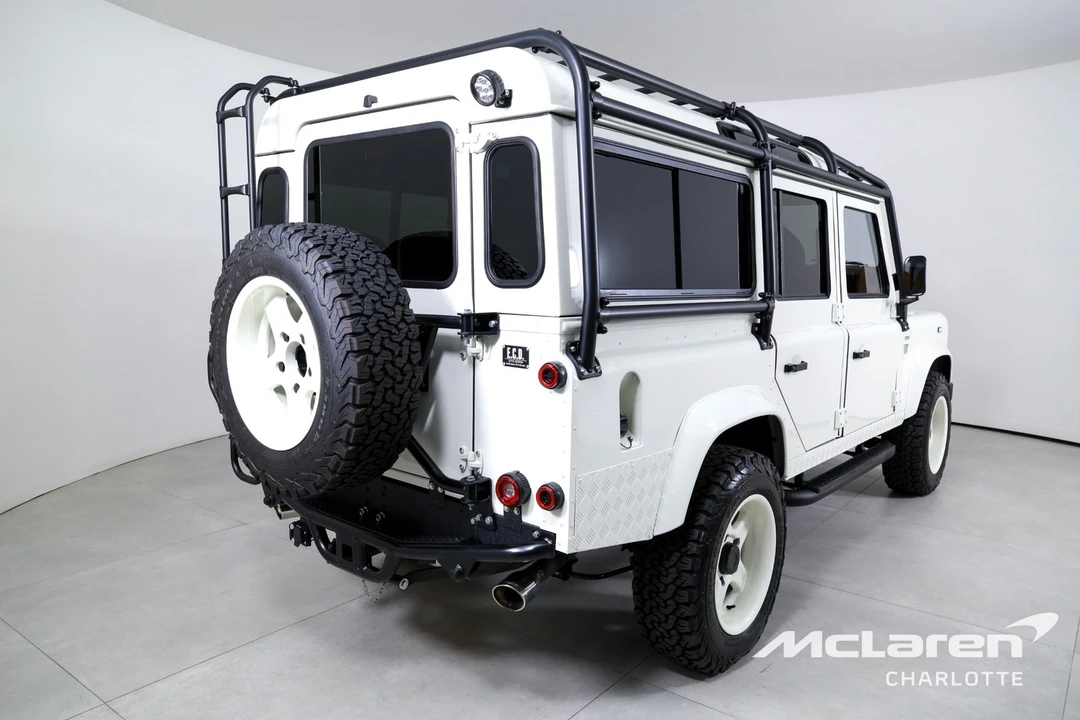 1967 Land Rover Defender - Image 8 of 12