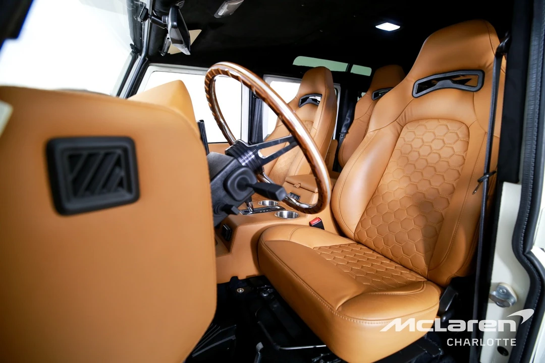 1967 Land Rover Defender - Image 11 of 12