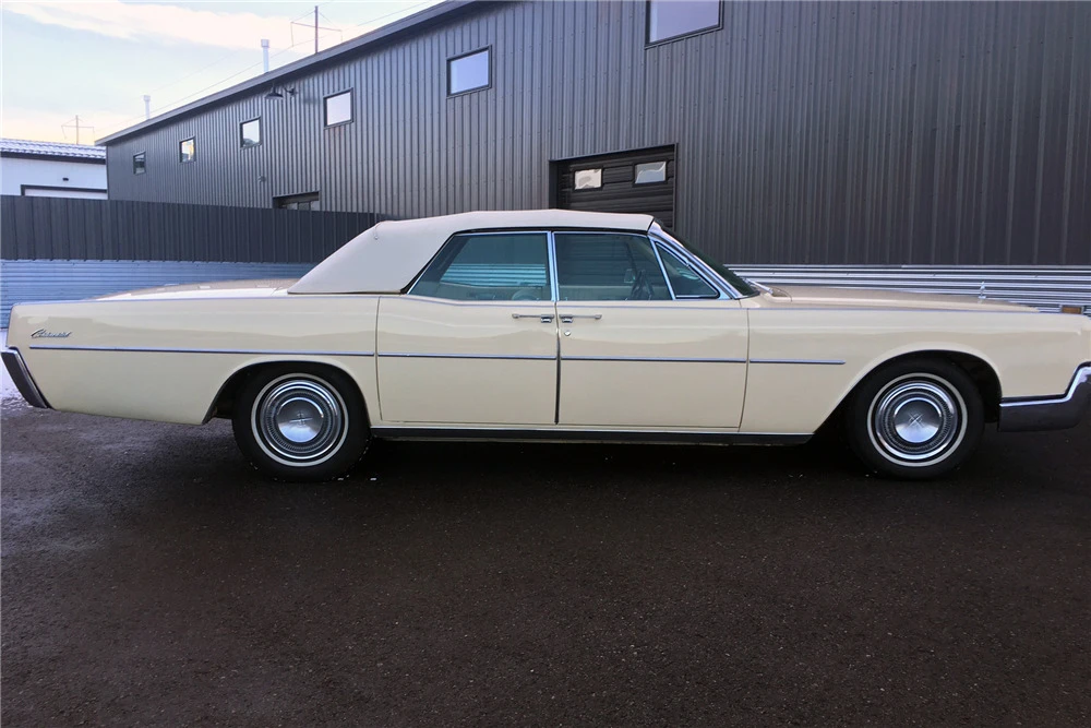 1967 Lincoln Continental 4th Gen - Image 5 of 5