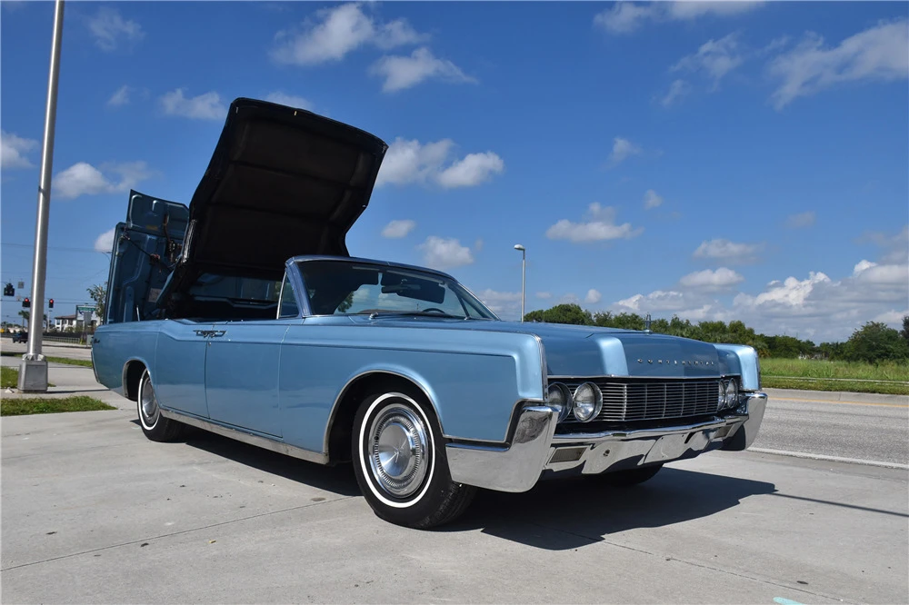 1967 Lincoln Continental 4th Gen - Image 4 of 5