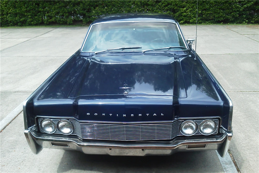 1967 Lincoln Continental 4th Gen - Image 2 of 5