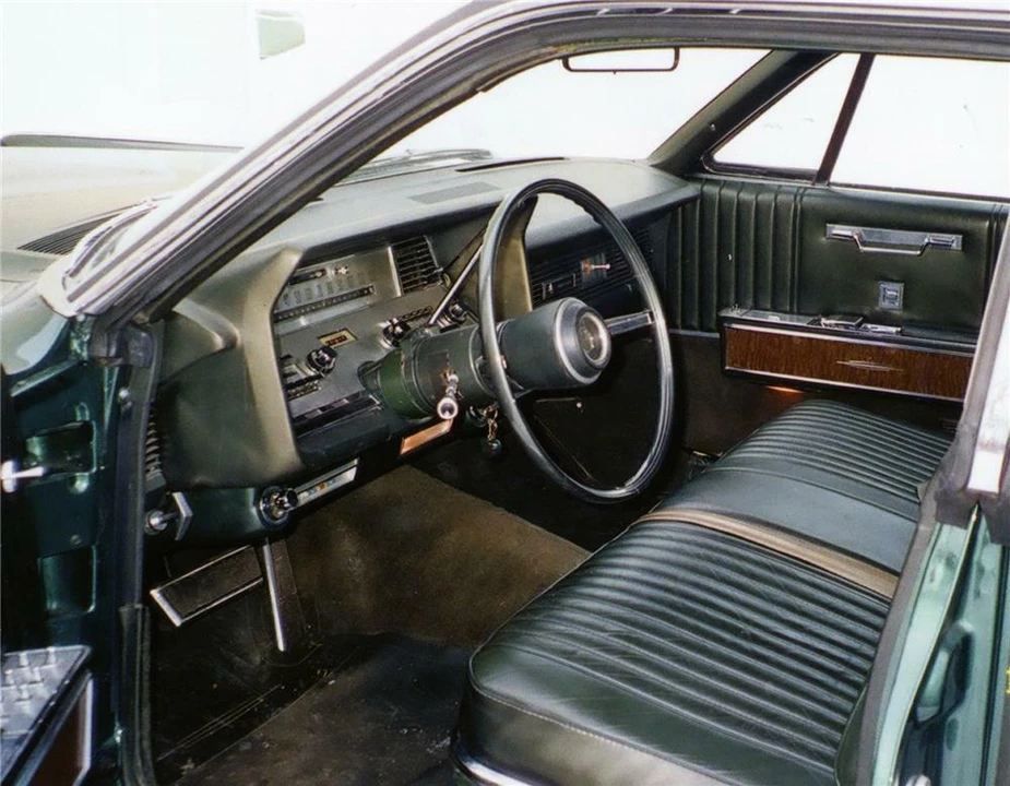1967 Lincoln Continental 4th Gen - Image 4 of 4